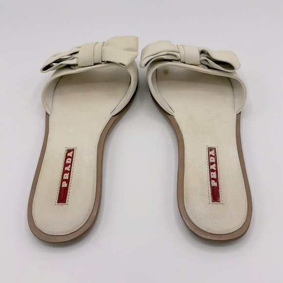 Beautiful Prada Logo Flip Flops Sandals Womens Size 6 36 EU Ivory Leather Slide - Picture 3 of 5